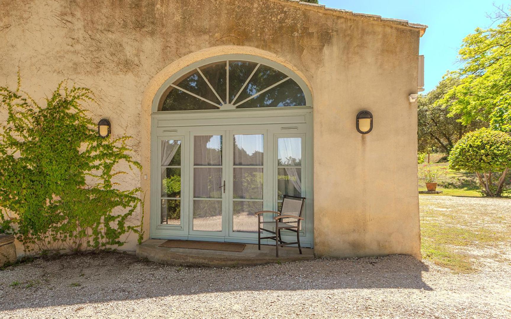 Chateau Talaud Loriol-du-Comtat Room photo